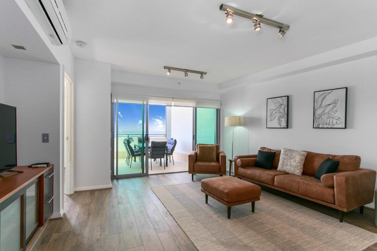 Proximity Waterfront Apartments Redcliffe Buitenkant foto