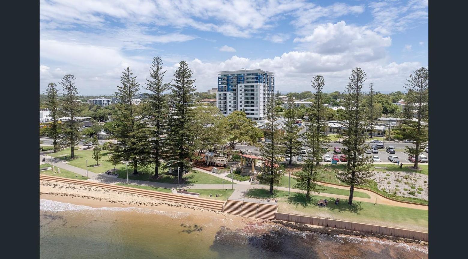 Proximity Waterfront Apartments Redcliffe Buitenkant foto