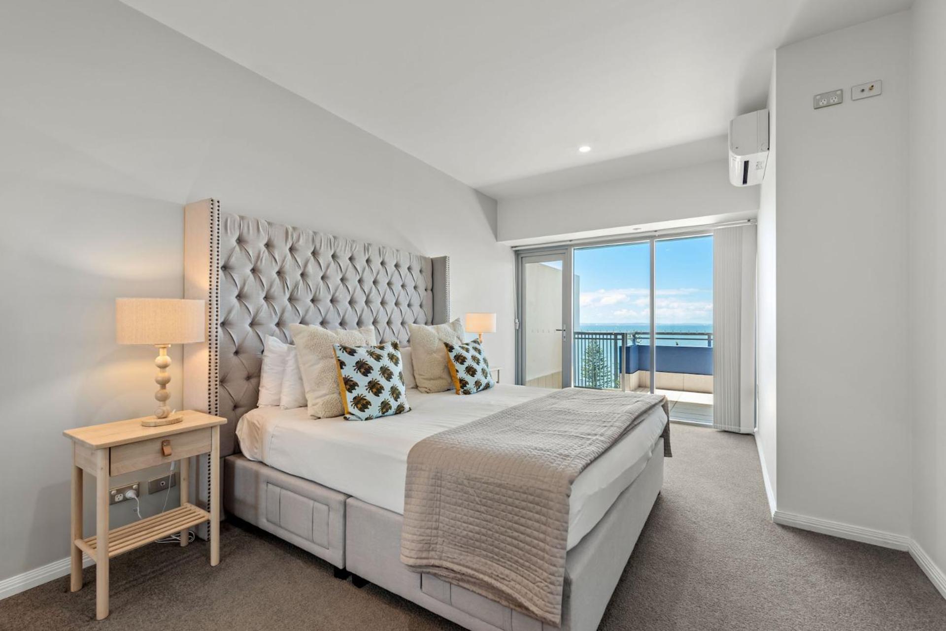 Proximity Waterfront Apartments Redcliffe Buitenkant foto