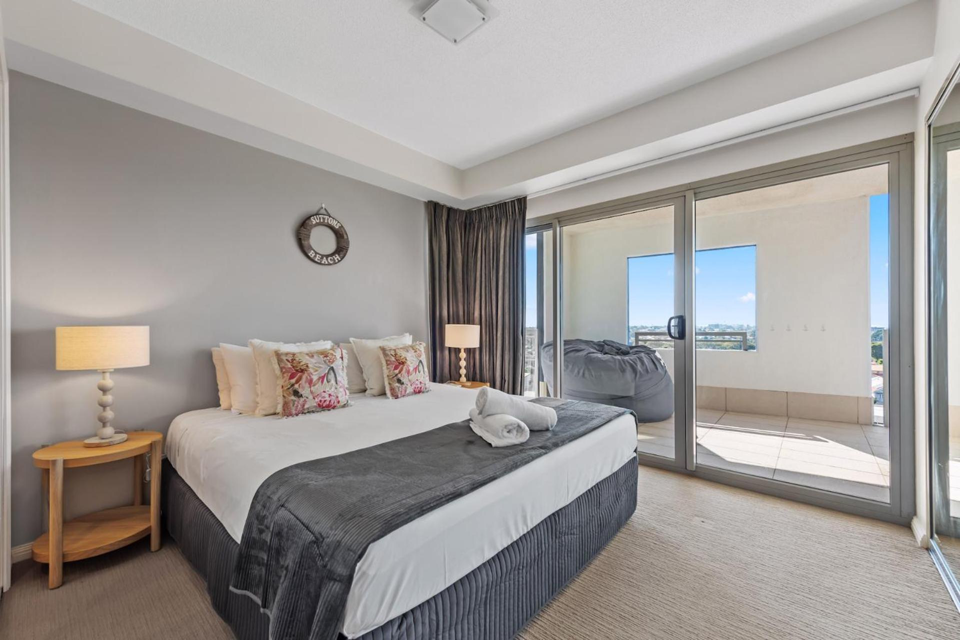 Proximity Waterfront Apartments Redcliffe Buitenkant foto